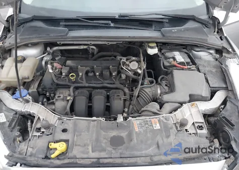 2018 Ford Focus Se z USA, uszkodzony, nr VIN 1FADP3F21JL205405